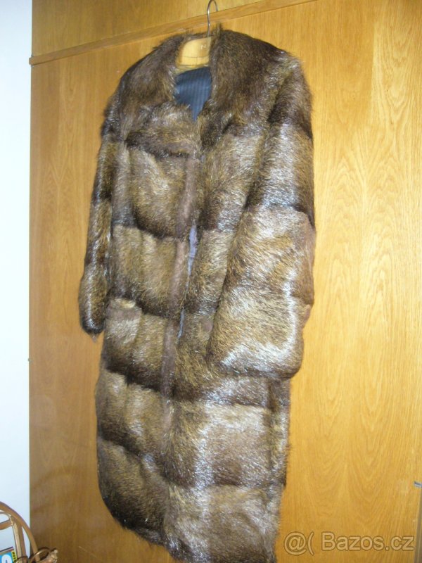 Kožich dámský z kožek nutrií - 3