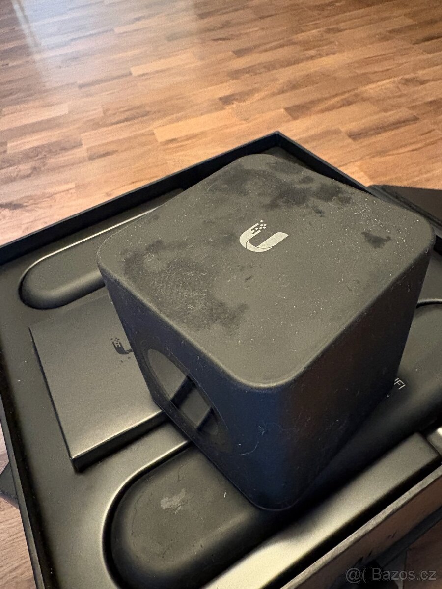 Ubiquiti AmpliFi HD Gamer’s Edition – WiFi systém (router + - 3