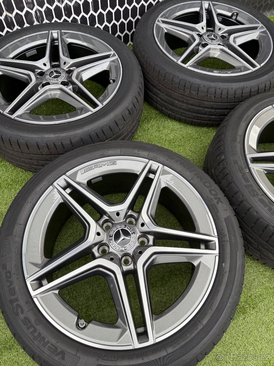 Originál alu kola Mercedes CLA R18 AMG letní - 3