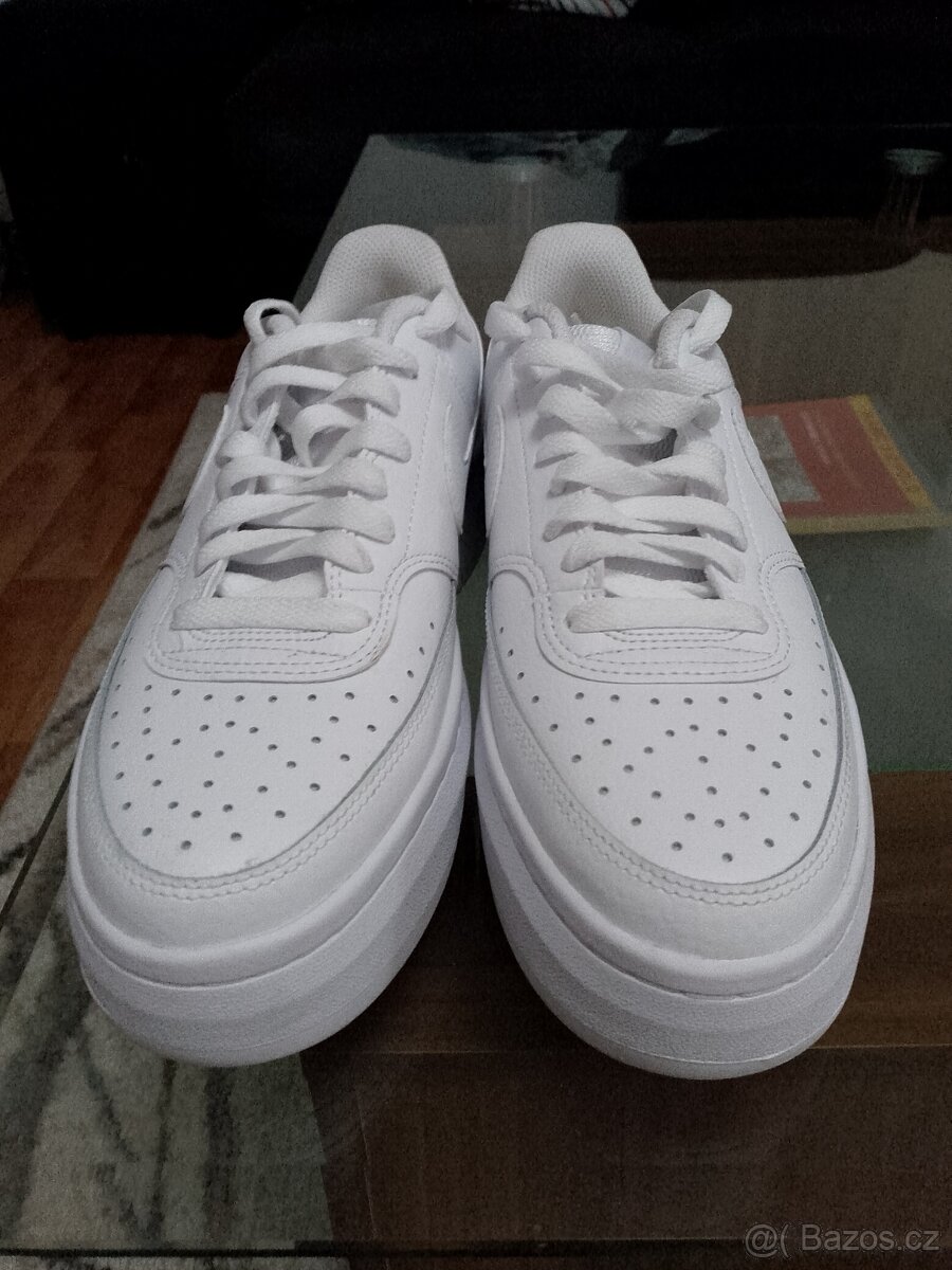 Dámské boty NIKE Sneakersy CourtVision - 3