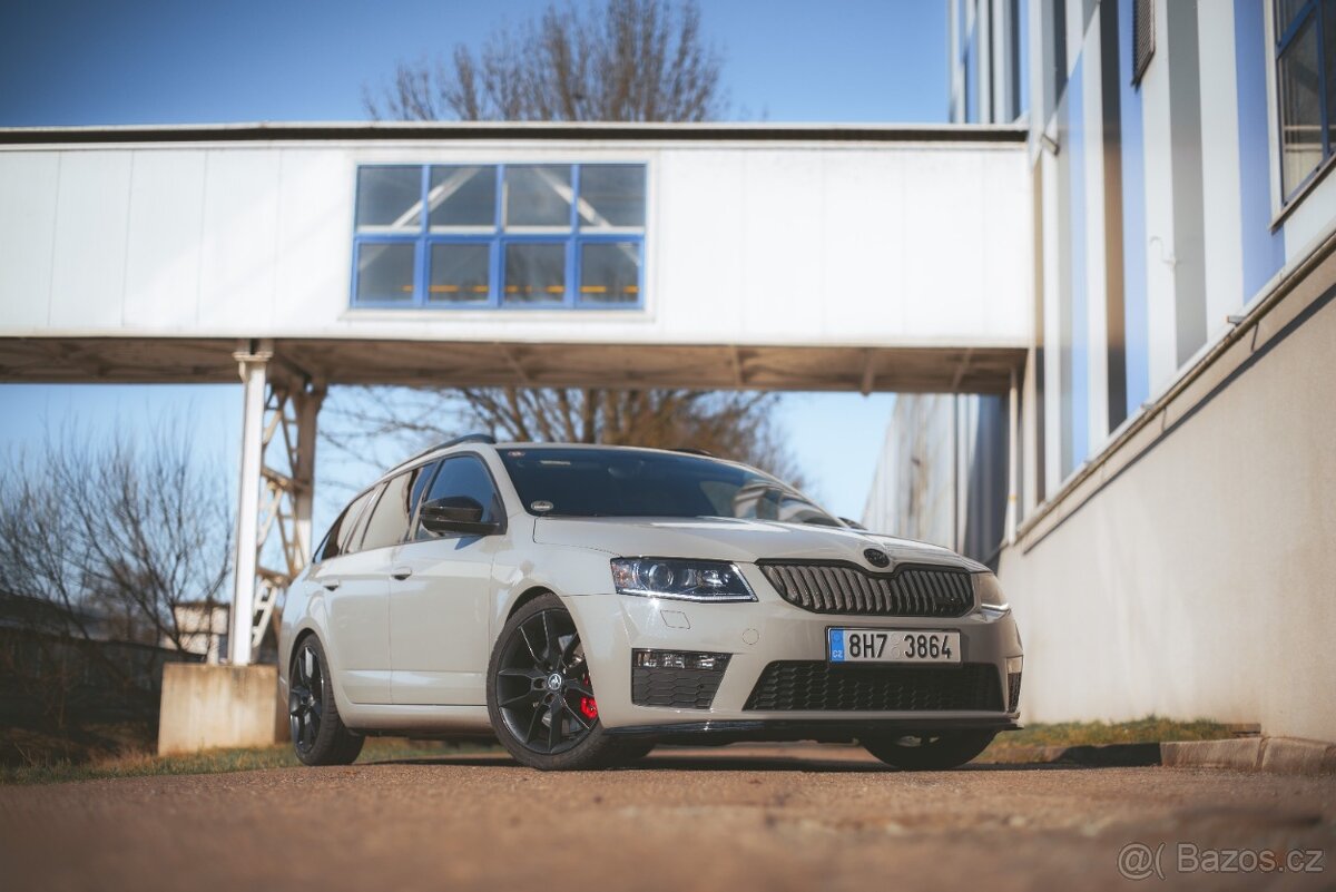 Škoda Octavia 3RS TSI - 3