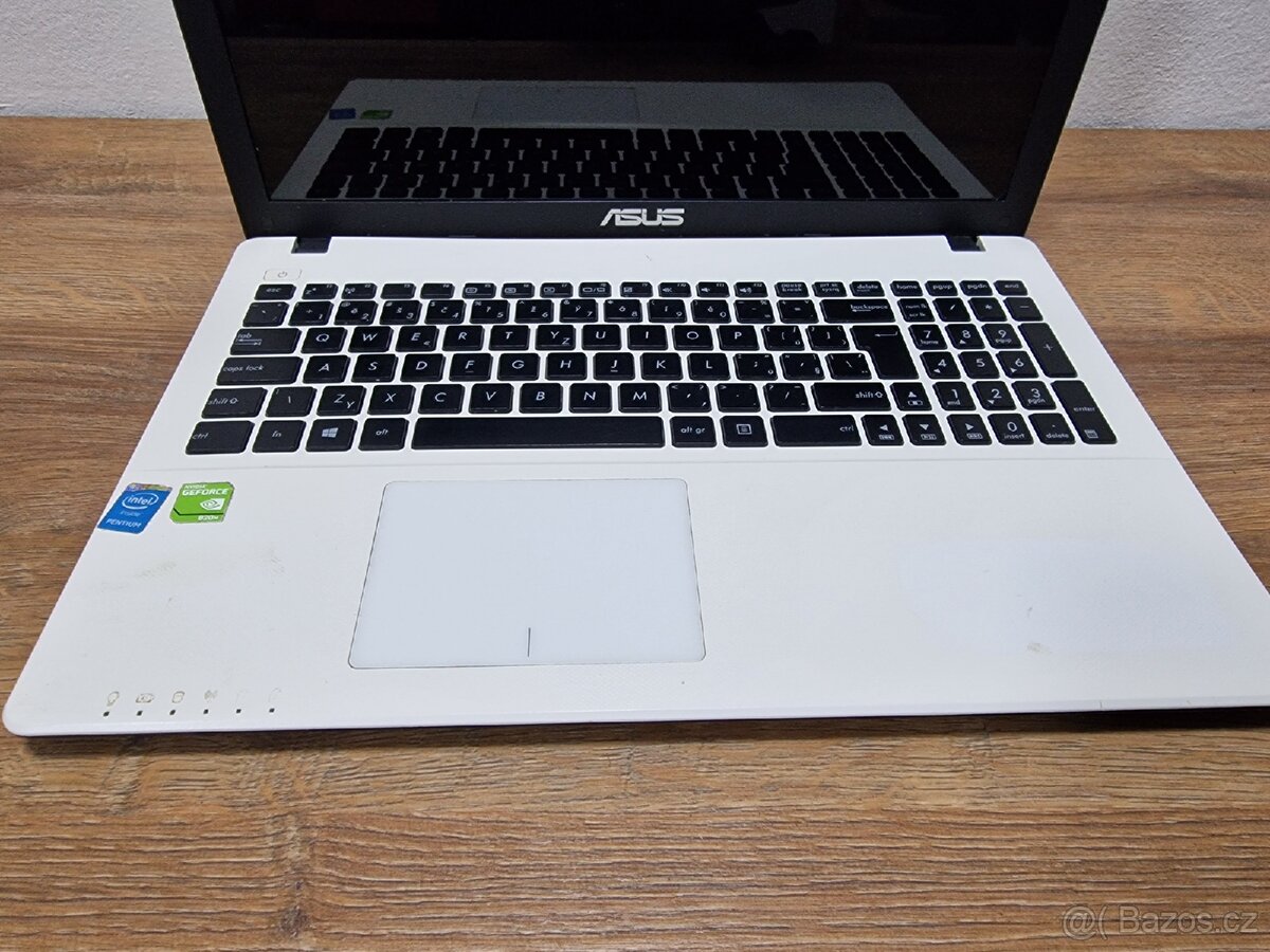 Notebook Asus X522m - 3