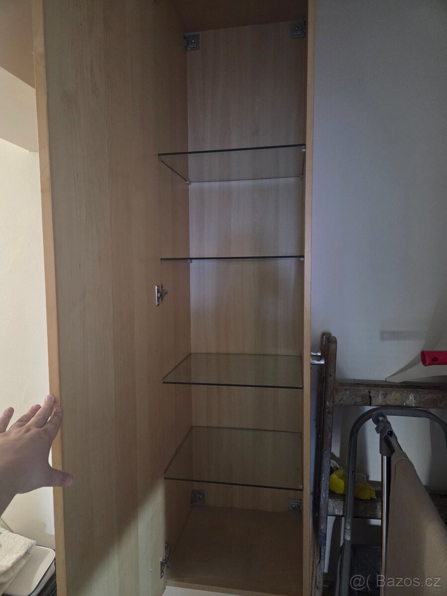 Koupelnova skrinka - 3