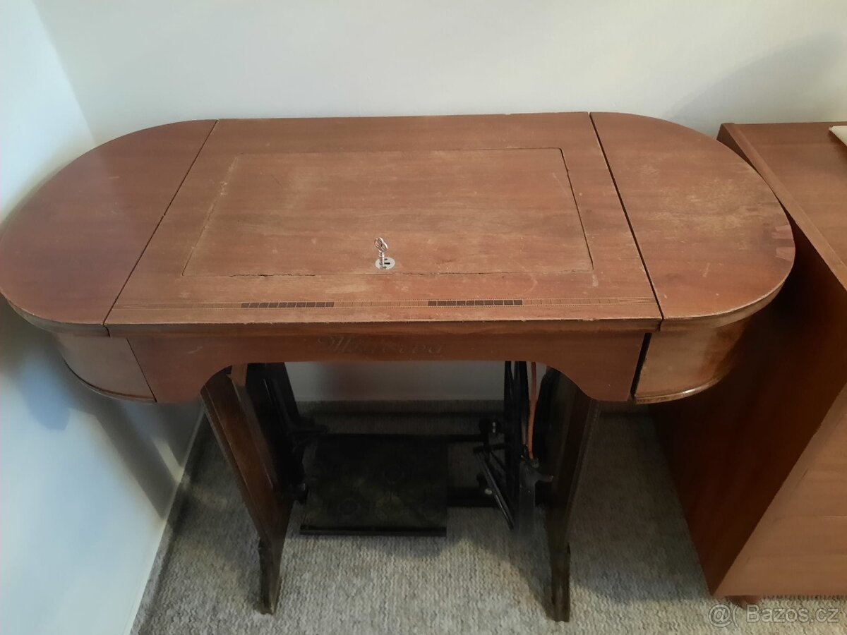 Šicí stroj Minerva z r. 1929 - 3