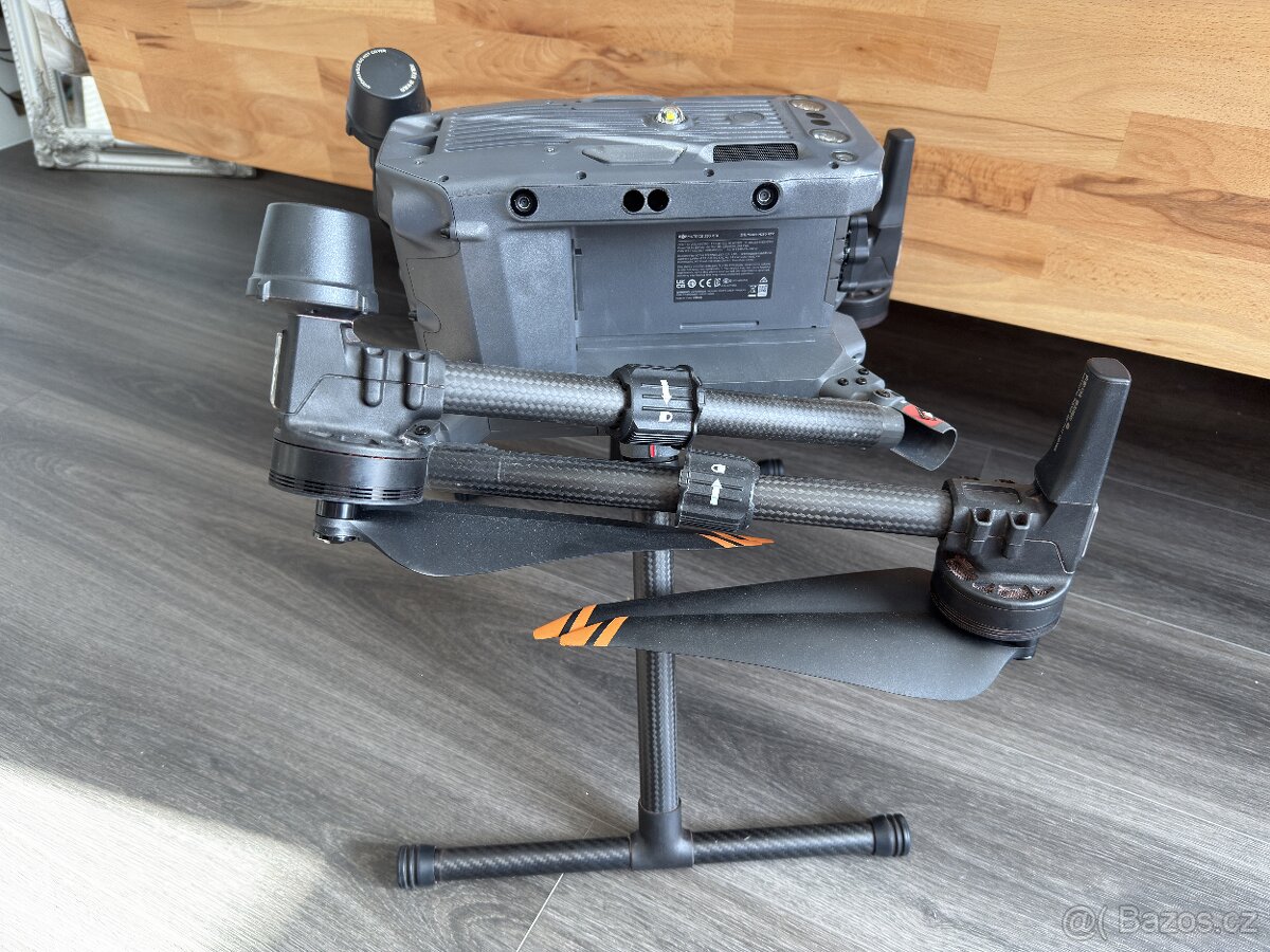 DJI M350 - 3