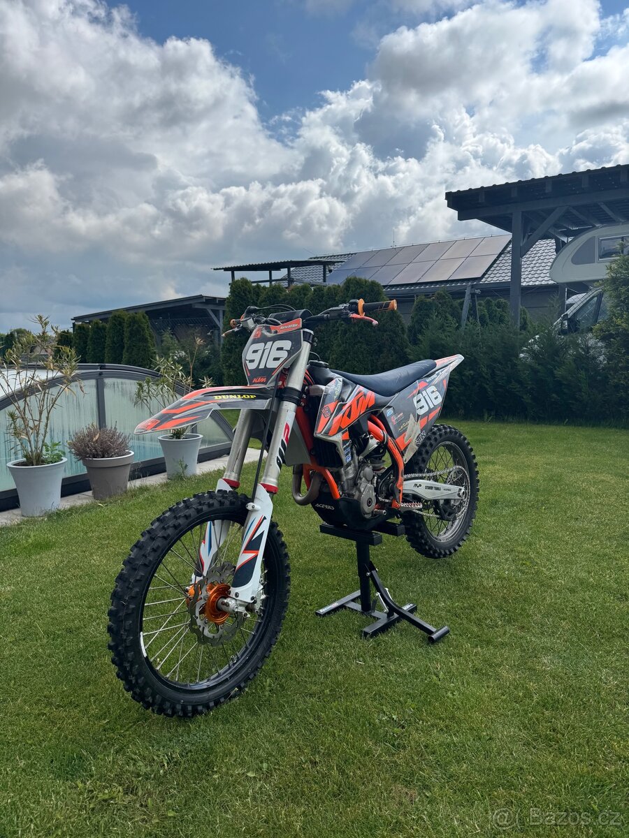 KTM 250 SX-F 2022