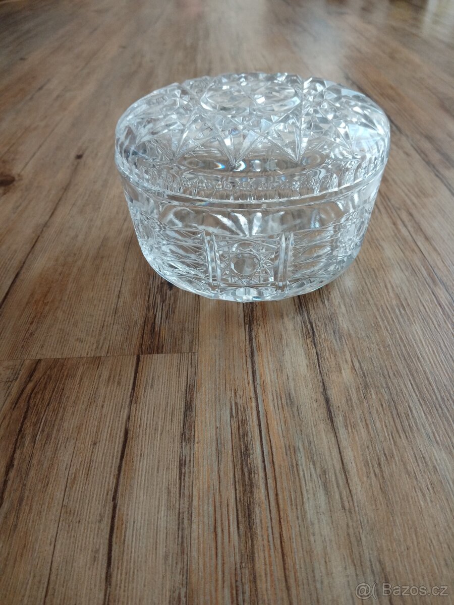 Skleněná dóza - 3