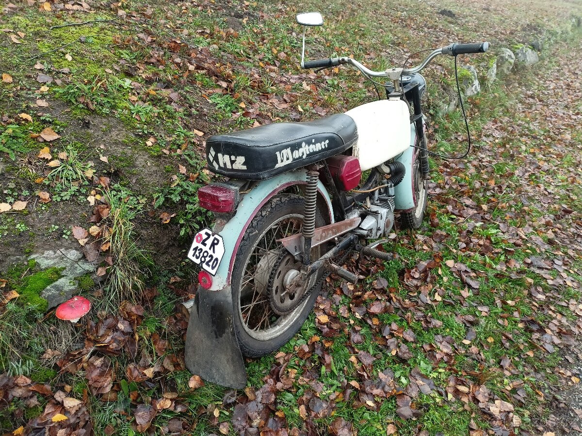 Jawa 50/23 mustang - 3