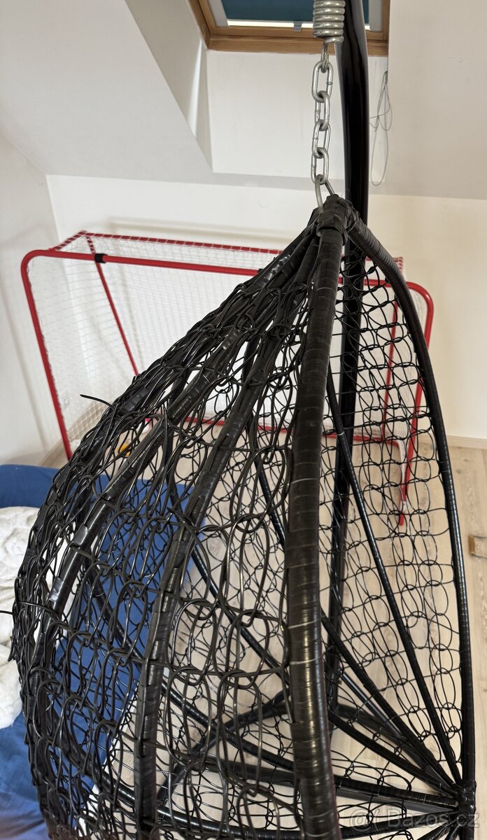 Houpací vajíčko se stojanem - 3