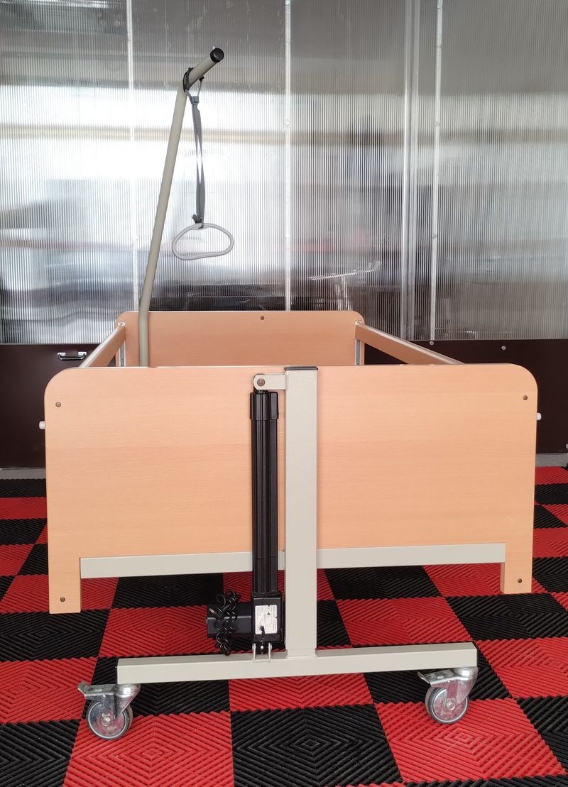 Invalidní polohovací lůžko - 3