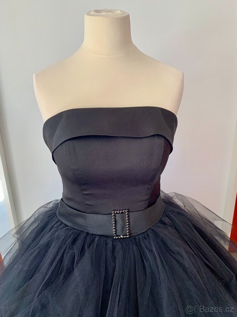 Černé maturitní šaty - 3