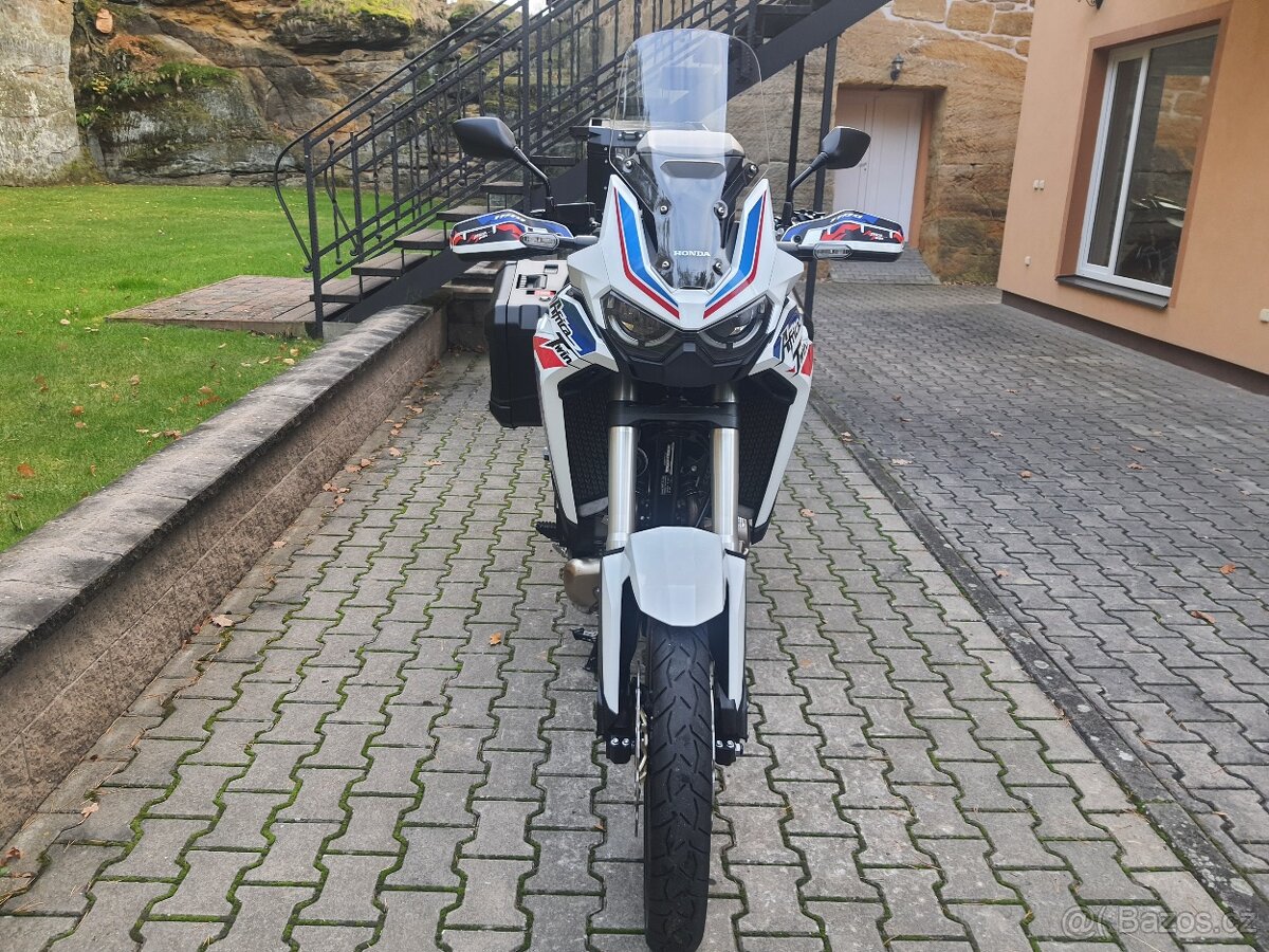CRF 1100 L Africa Twin DCT - TOP STAV 8000 KM - 3
