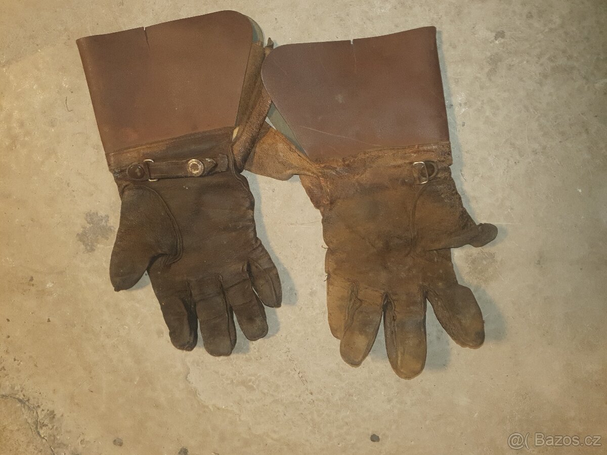 staré moto rukavice - 3