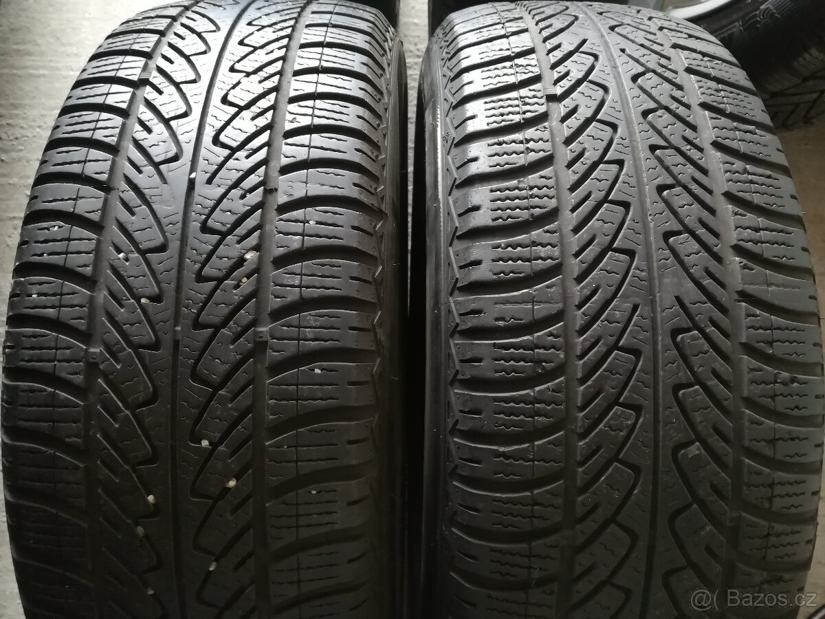 215/60/17 Goodyear zimni 5mm - 3