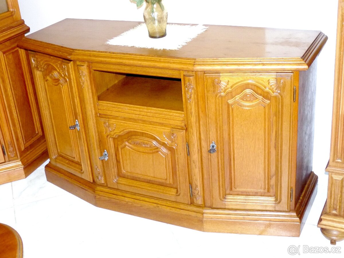 třídveřová rustikální komoda - 3