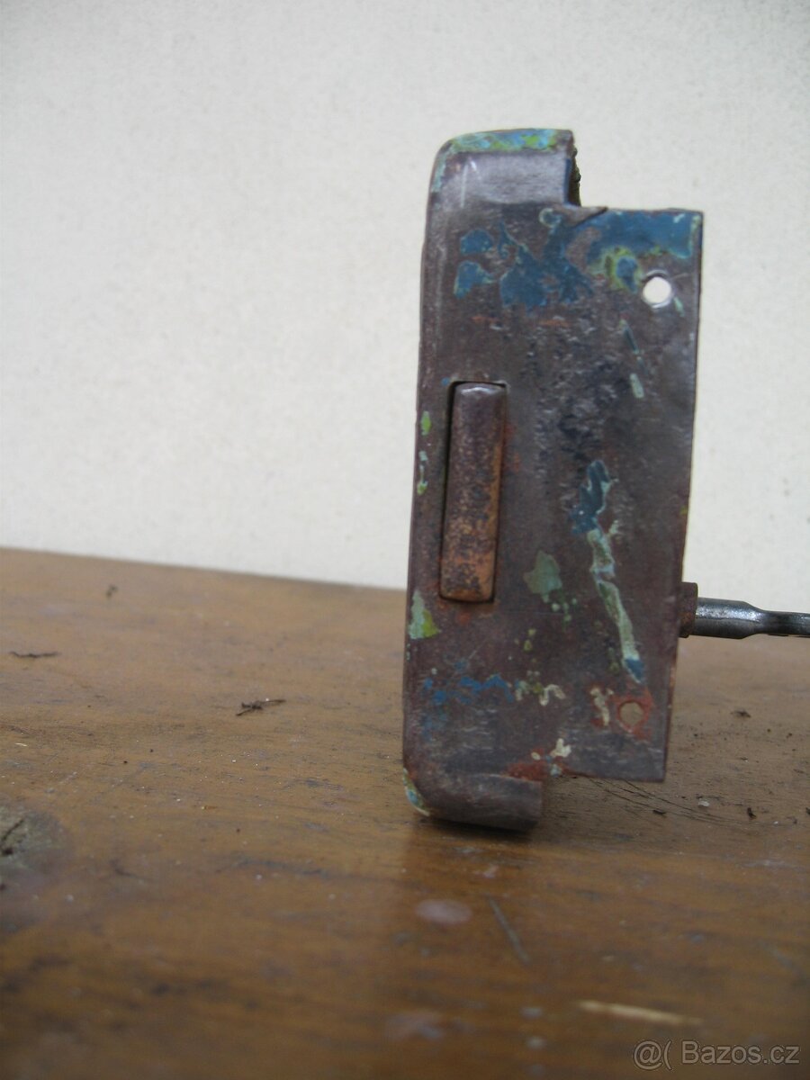 Zámek krabicový - 3