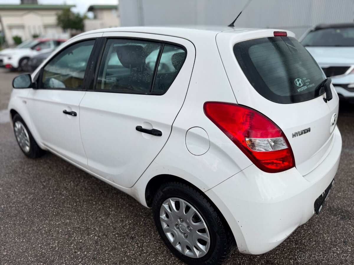 Hyundai I20 r.v.2012 - 3
