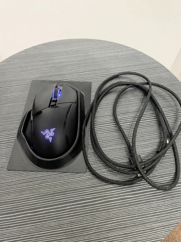 Razer Basilisk V3 Pro - 3