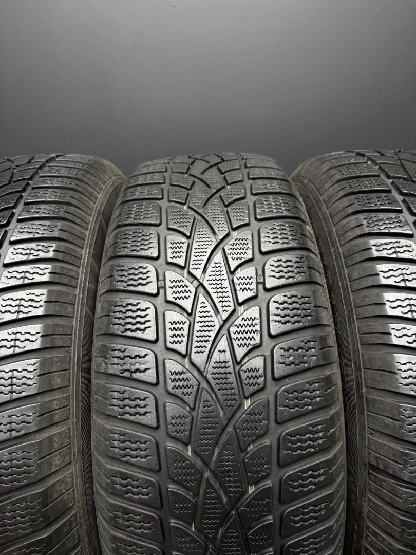Sada pneu Dunlop 235/65/17 104H - 3