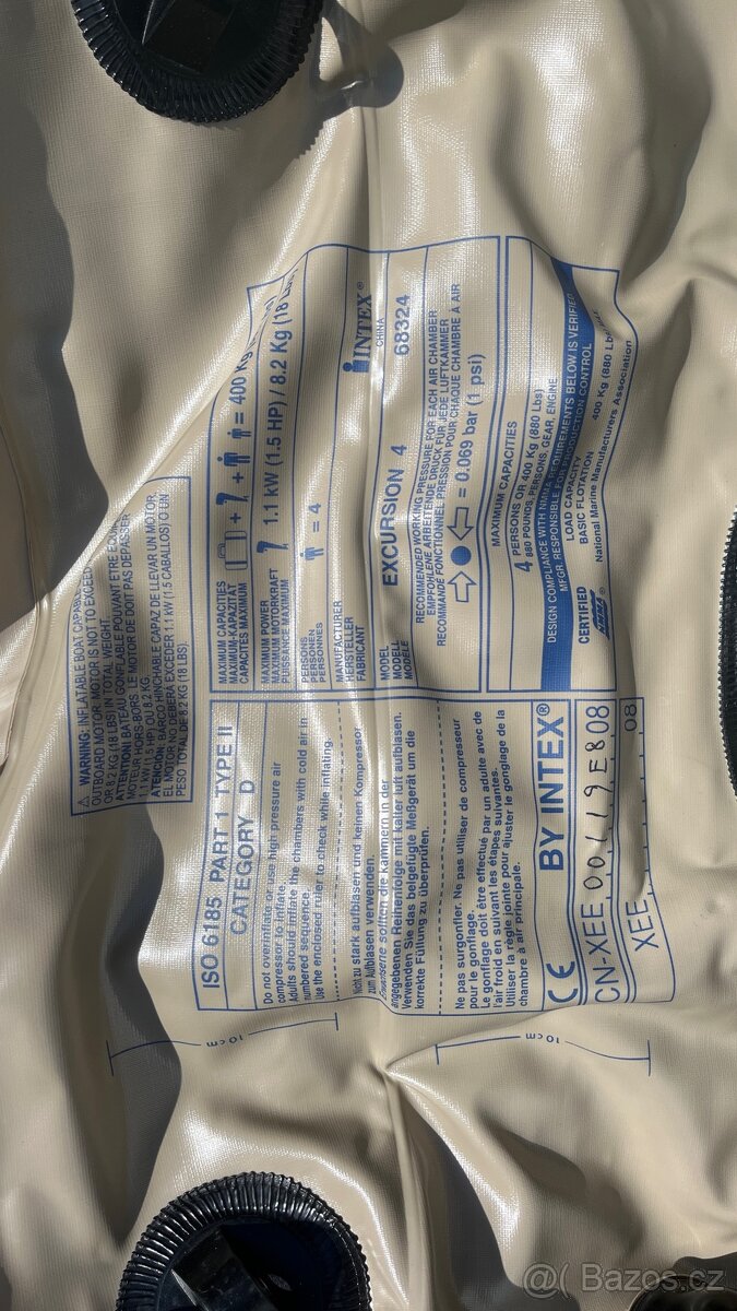 Nafukovací člun Intex - 3