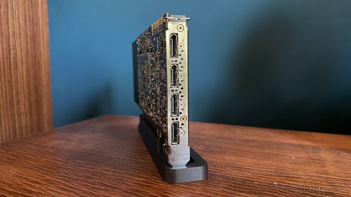 NVIDIA Quadro P4000 8GB, stav nové karty - 3