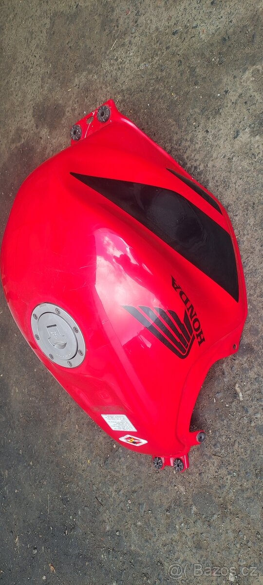 Honda cbr 600t4 - 3