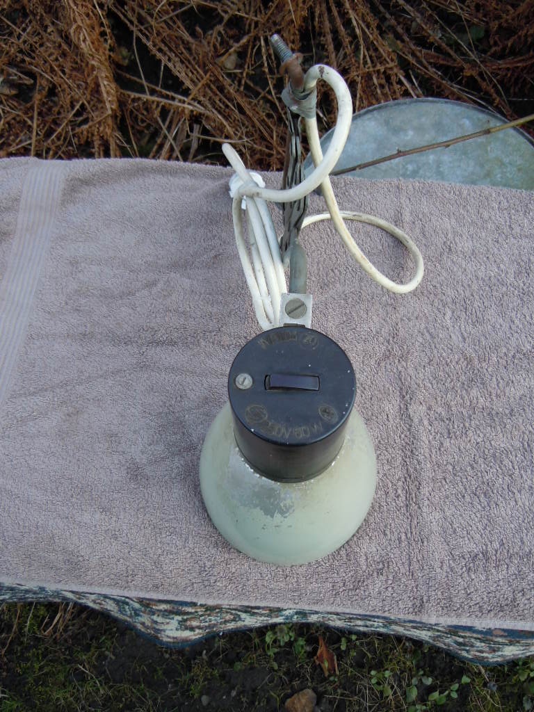 DÍLENSKÁ RETRO LAMPA - 3