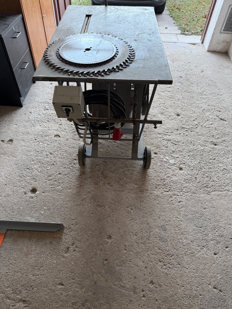 Cirkulárka a štípačka 2v1 - 3