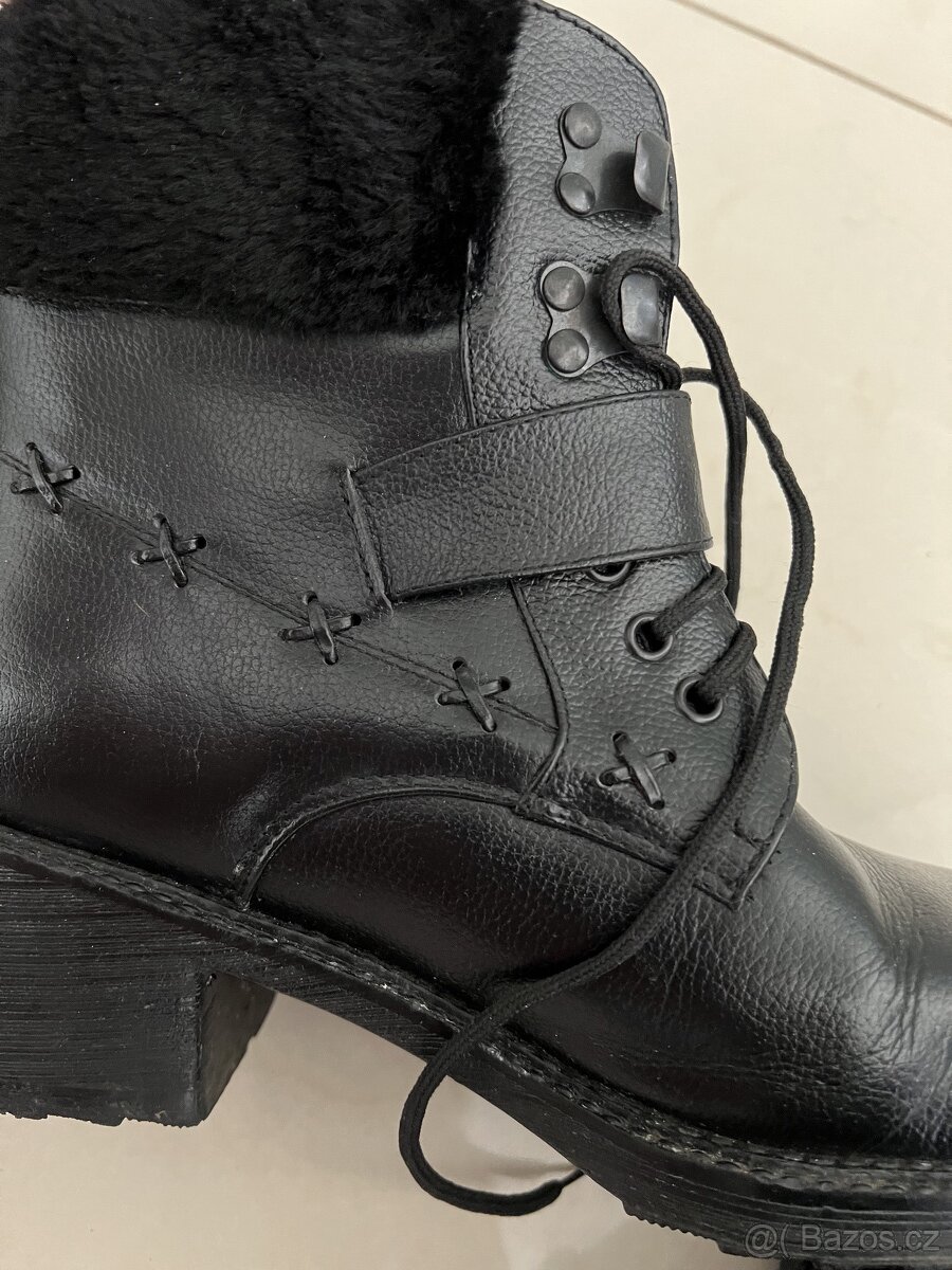 Dámské kotníkové boty s kožíškem – vel. 37 - 3