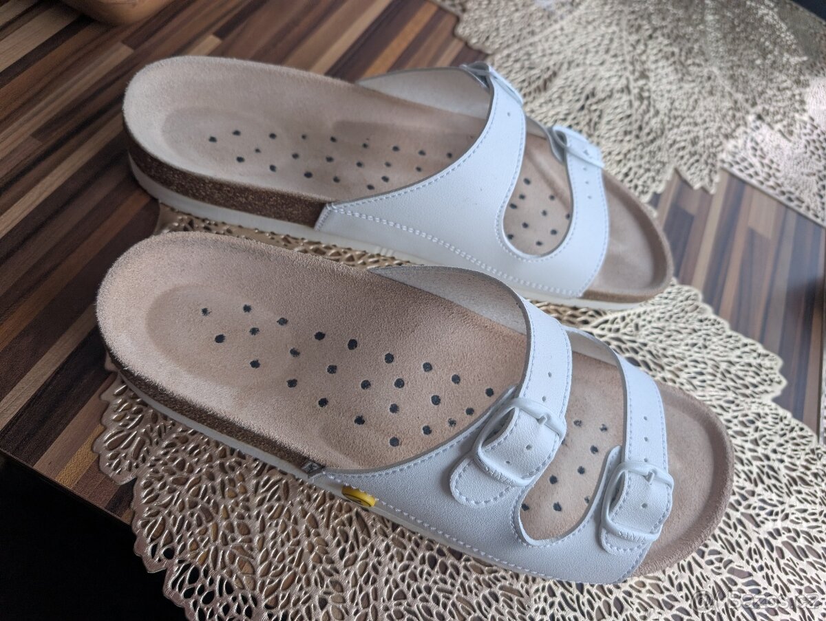 Santé bílé pantofle antistatické ESD vel.48 - 3