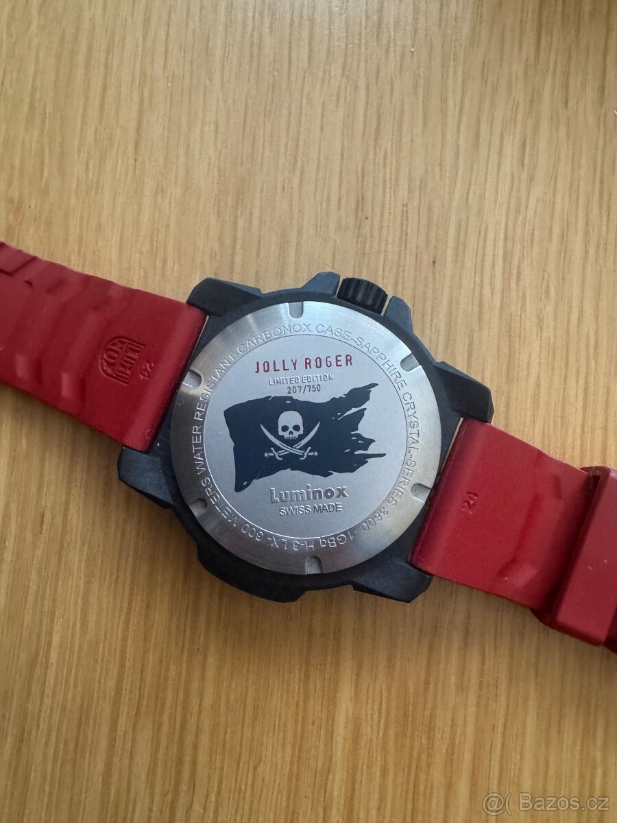 Prodám hodinky Luminox - 3