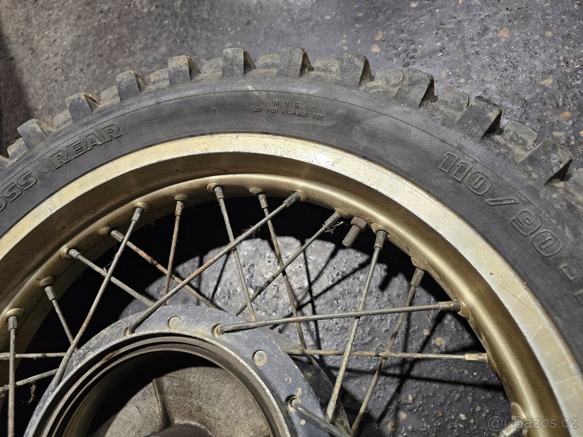 Zadní kolo yamaha xt 600 - 3