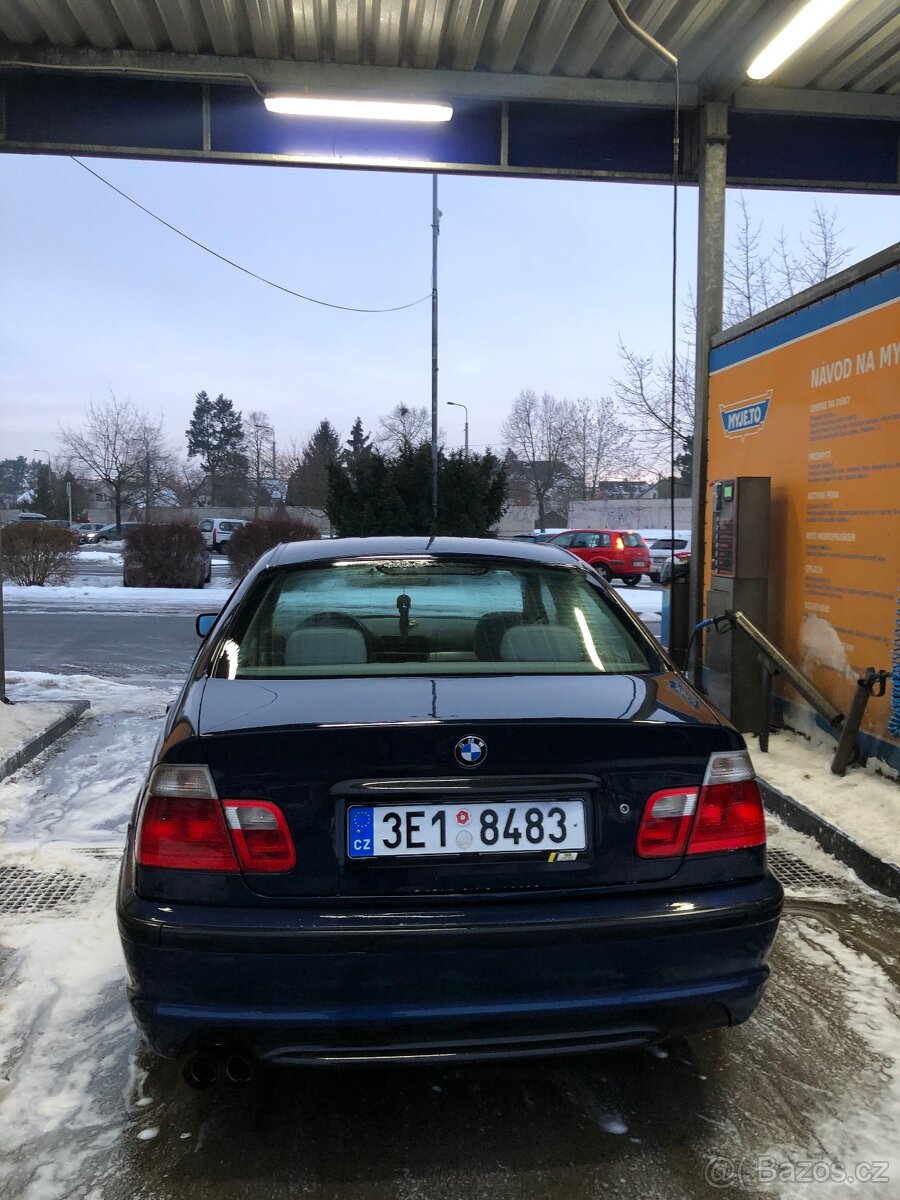 BMW 318i 2000 - 3