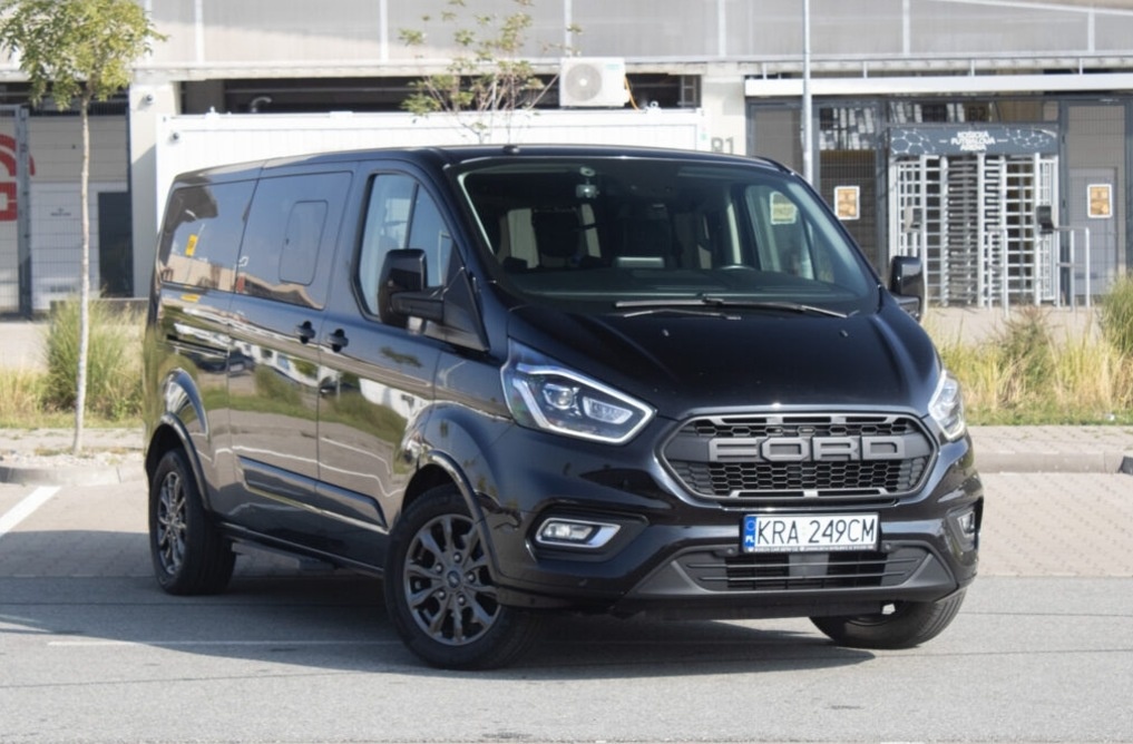 Ford Tourneo Custom L2 Titanium X z roku 2019 - 3
