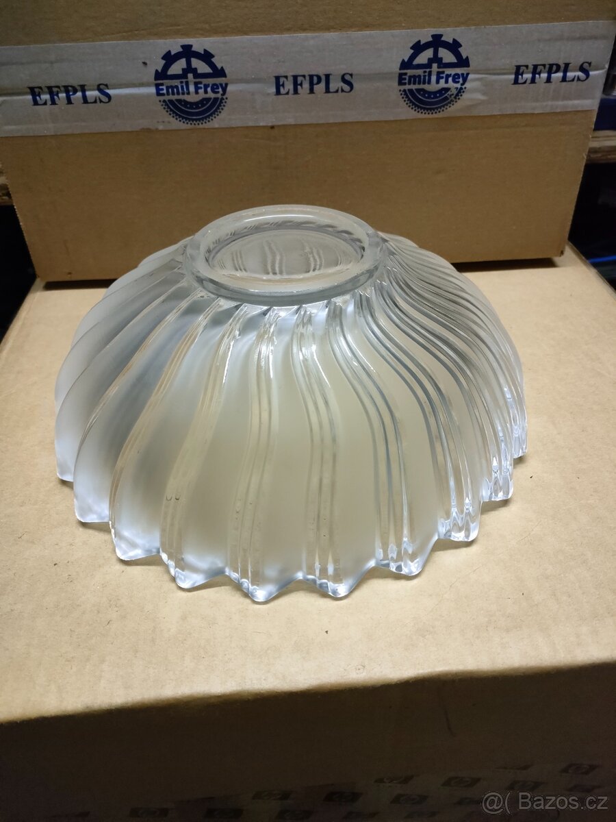 Skleněná mísa 26,5cm - 3