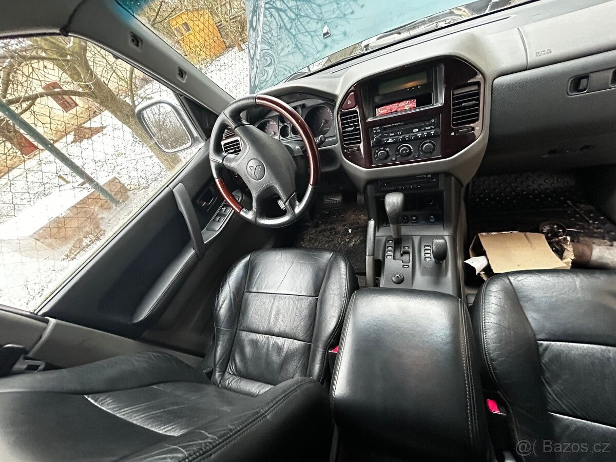 Mitsubishi Pajero 3.5benzin - 3