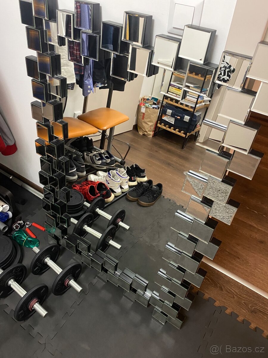 Trendy nástěnné zrcadlo - 3