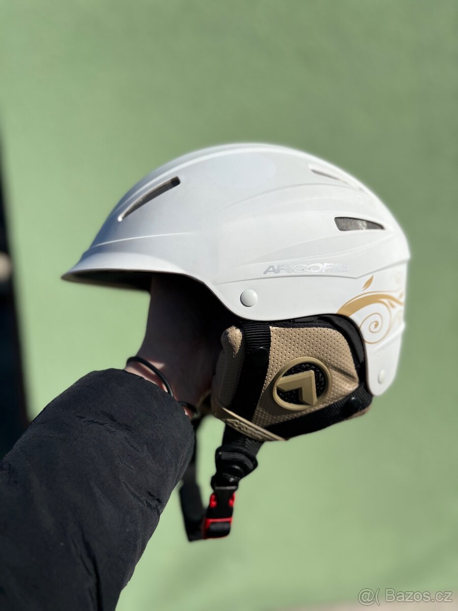 Lyžařská helma ARCORE - 3