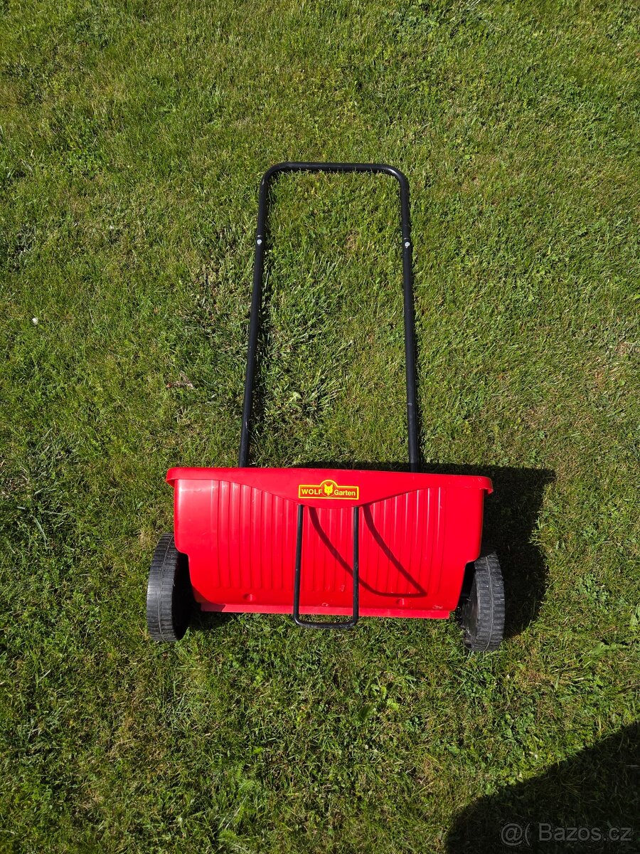 Wolf Garden sypací vozík WE330 - 3