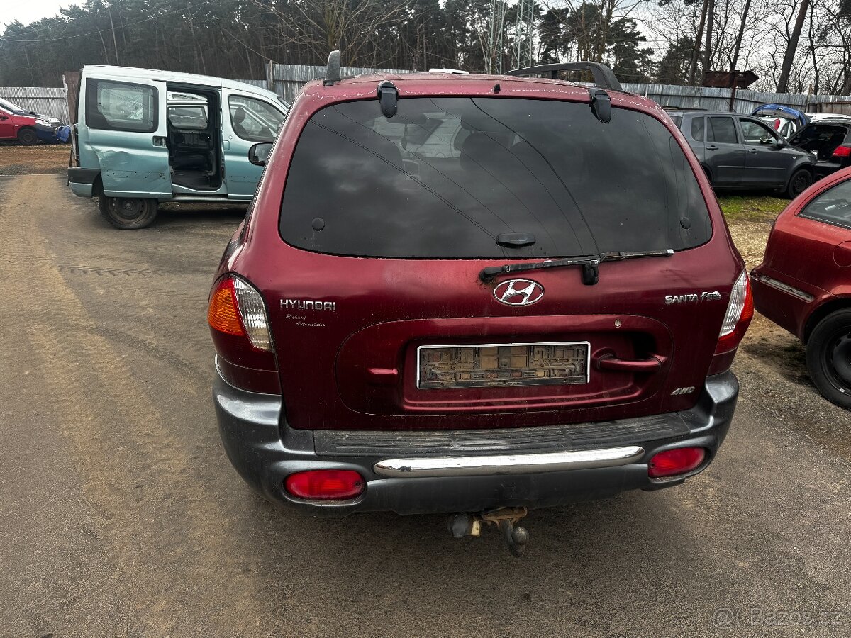 Hyundai Santa FE - 3