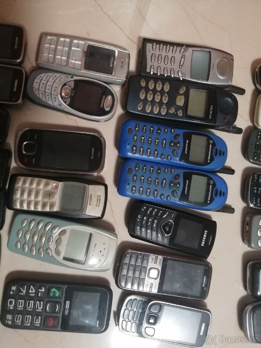 Telefon Nokia LG Ericson - 3