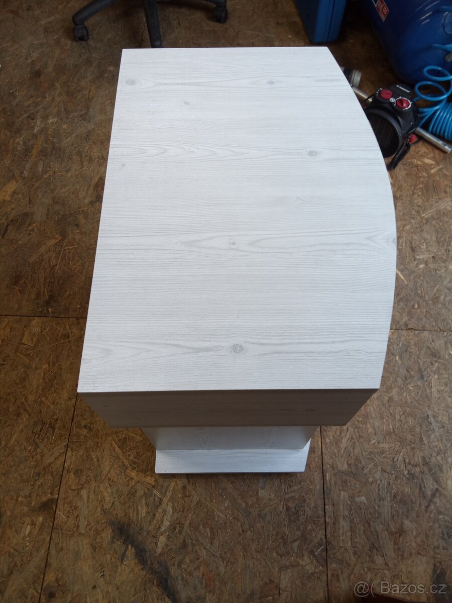 Bílé skříňky - 3
