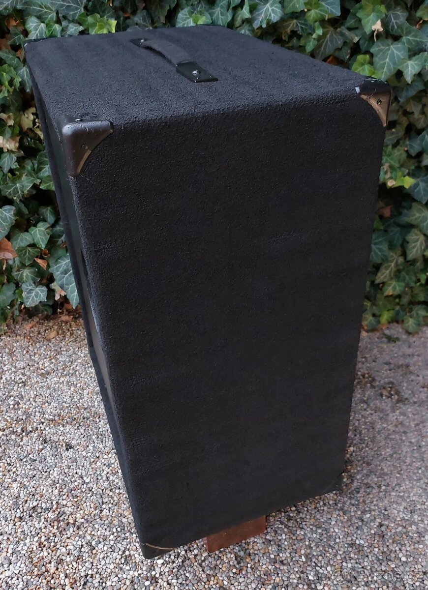 Baskytarový box 15" Eminence Beta 15A - 3