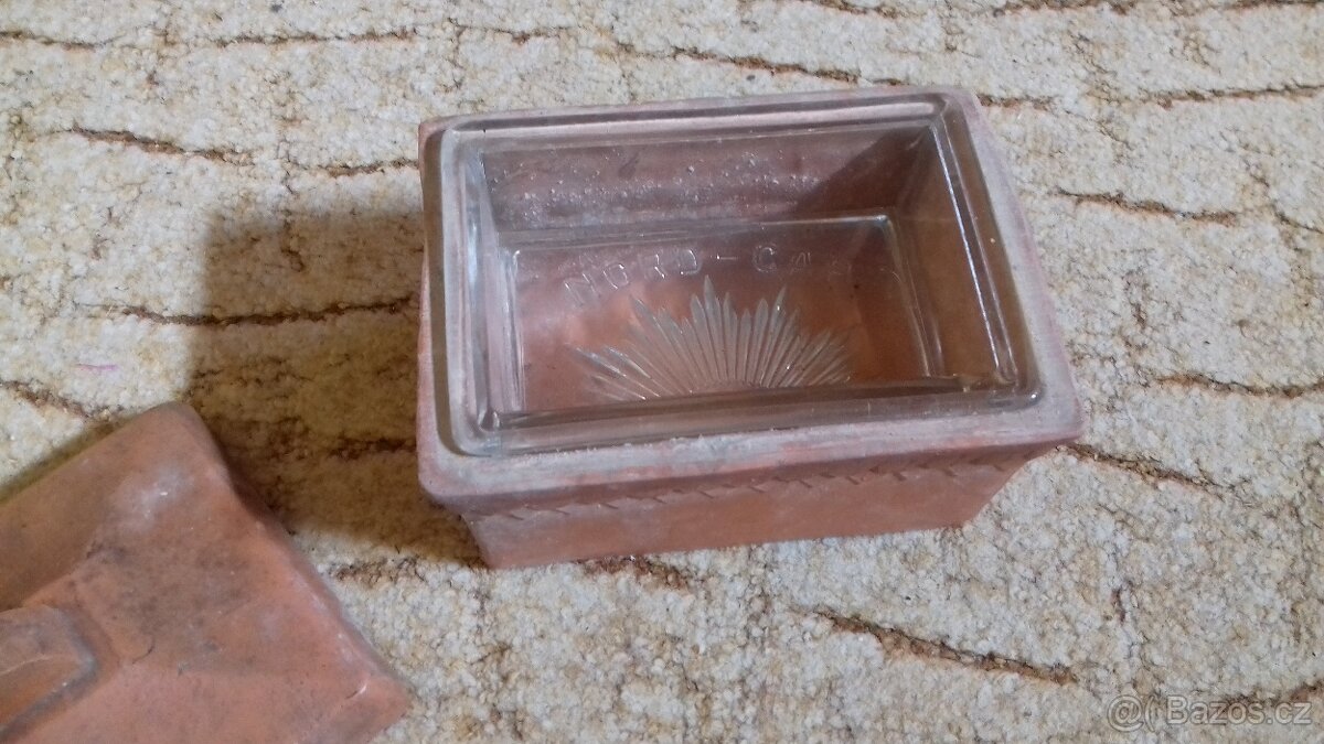 nadoba na uchovani masla - 3