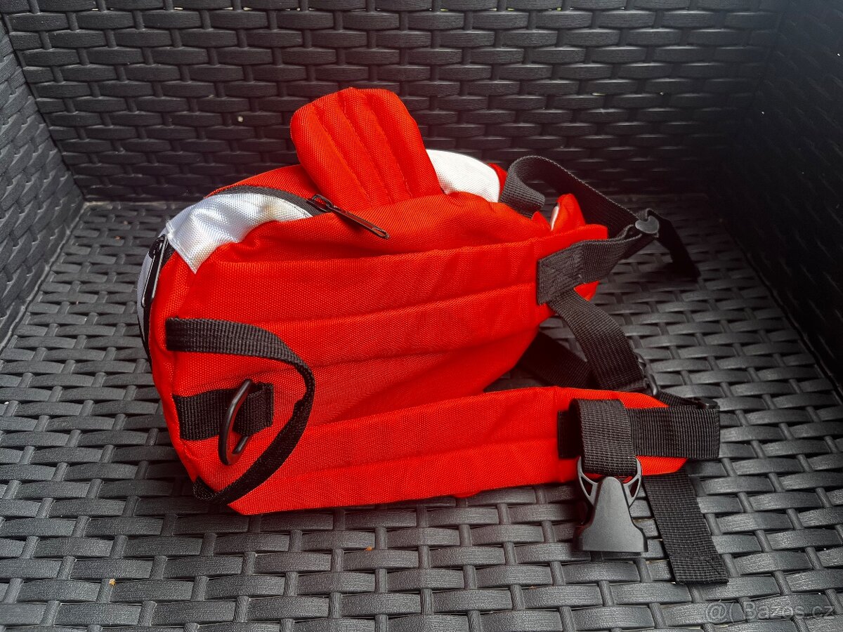 Malý dětský batůžek rybička (Nemo) s kapucí - 3