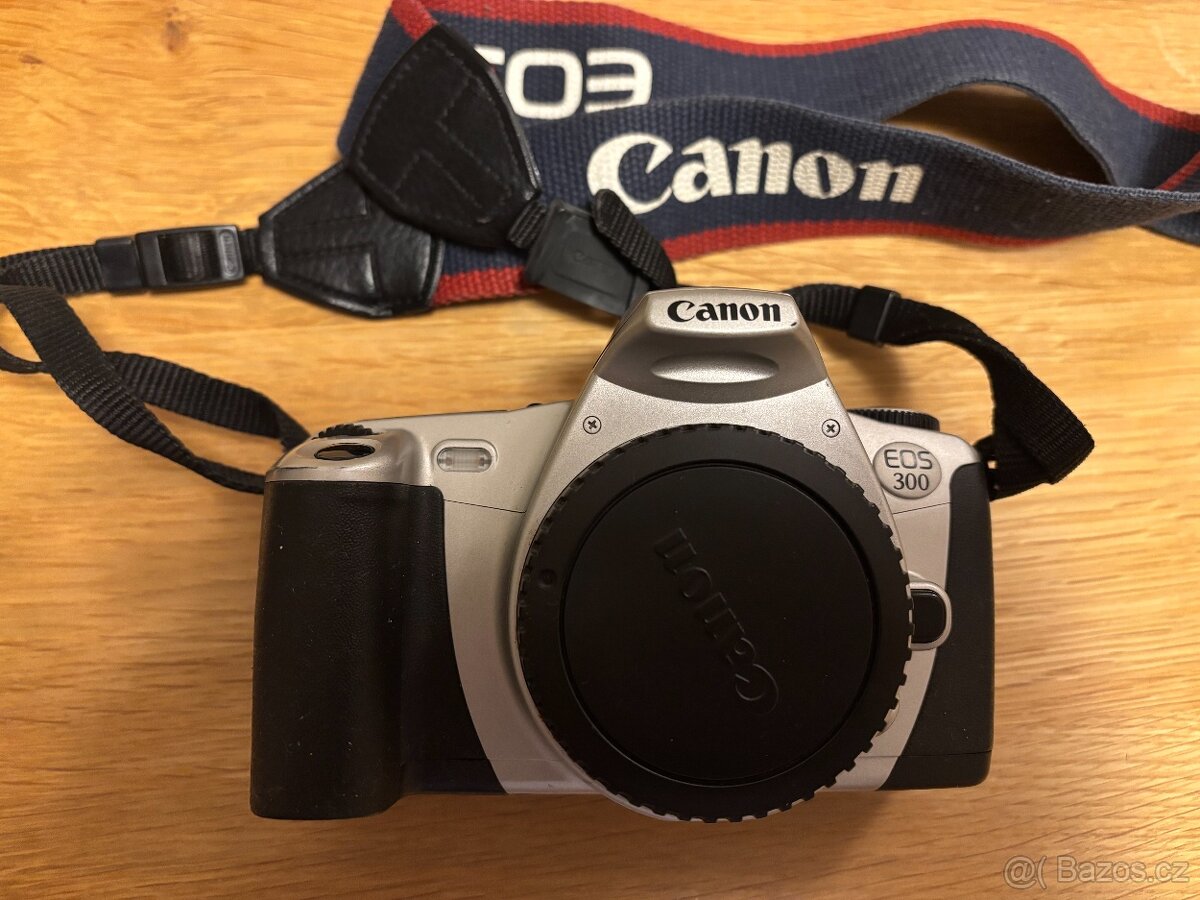 Canon EOS 300 - 3