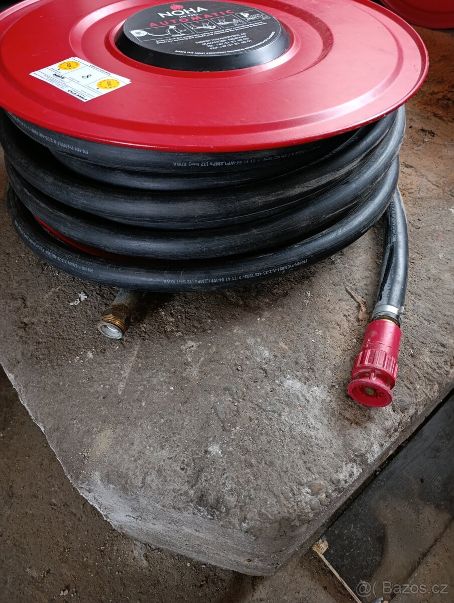 Naviják s hadicí D. - 3