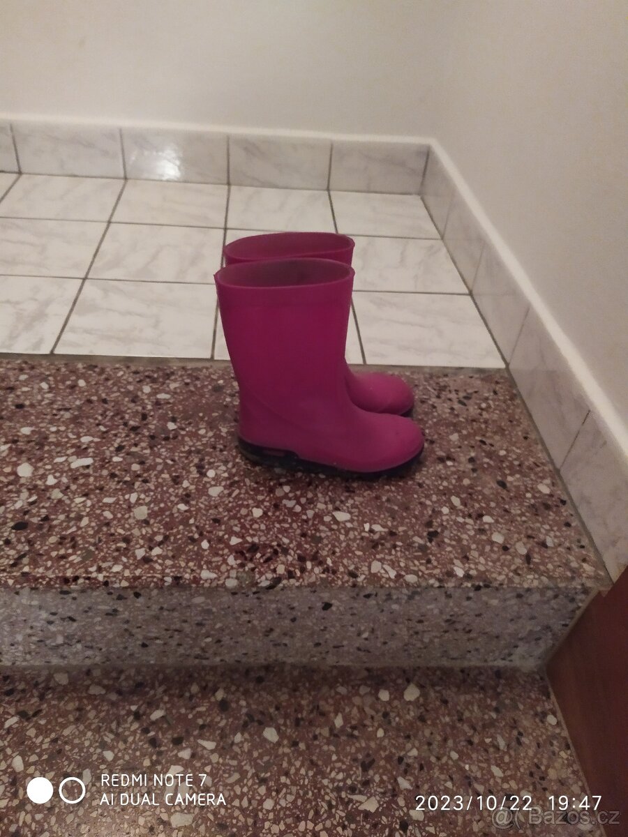 Prodám dětské holínky, levně. - 3