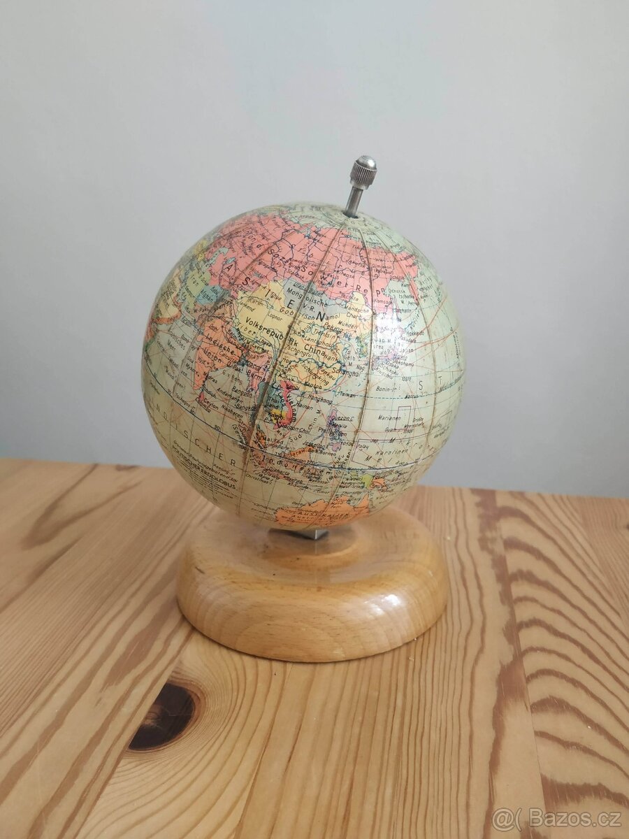 Malý glóbus 1957 - 3