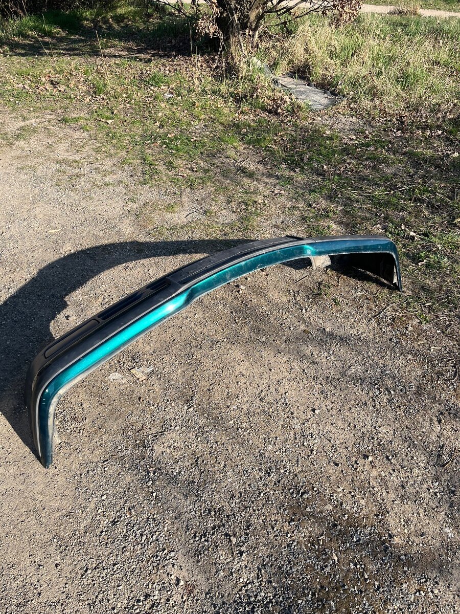 E36 přední nárazník - 3